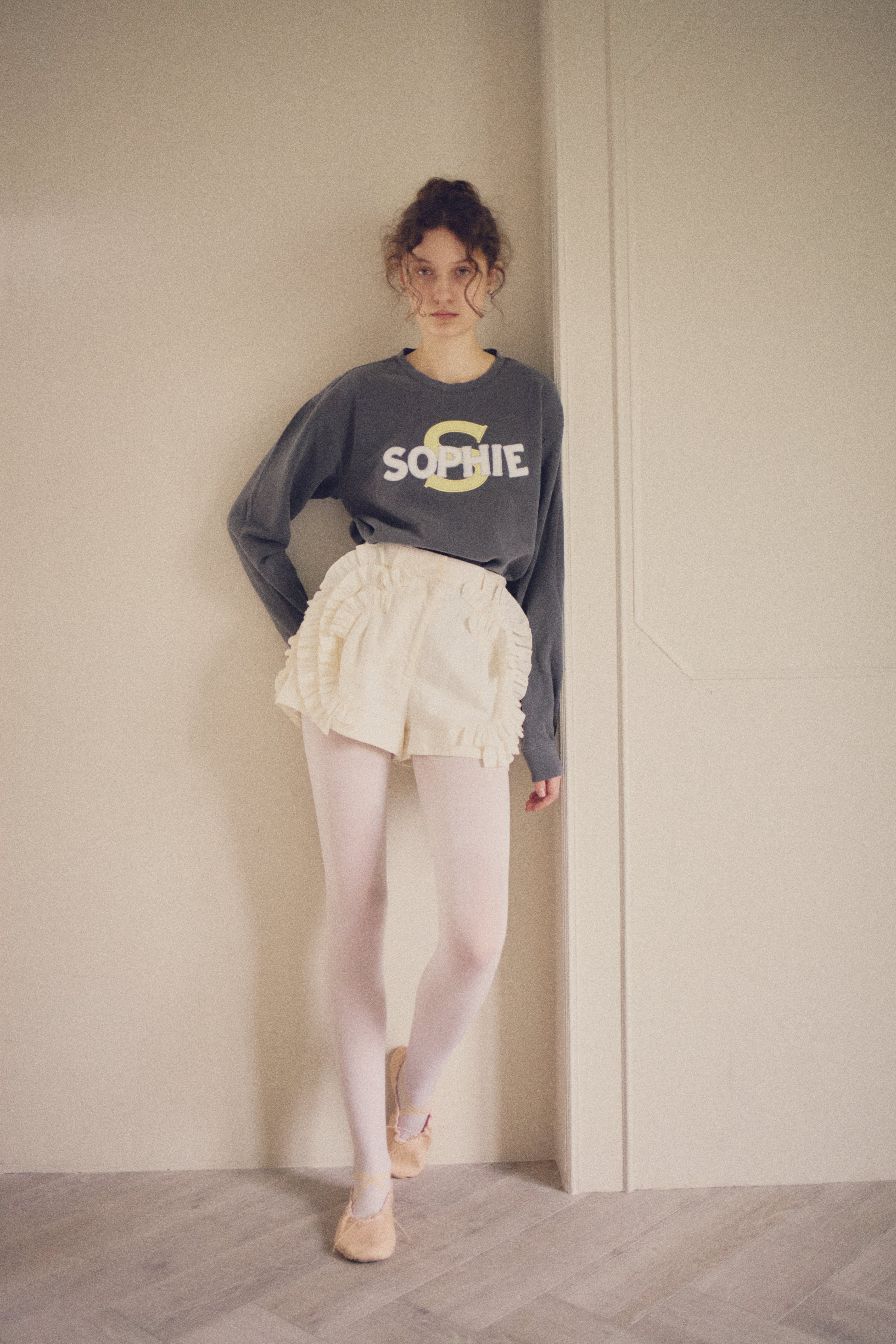 CLOTHES